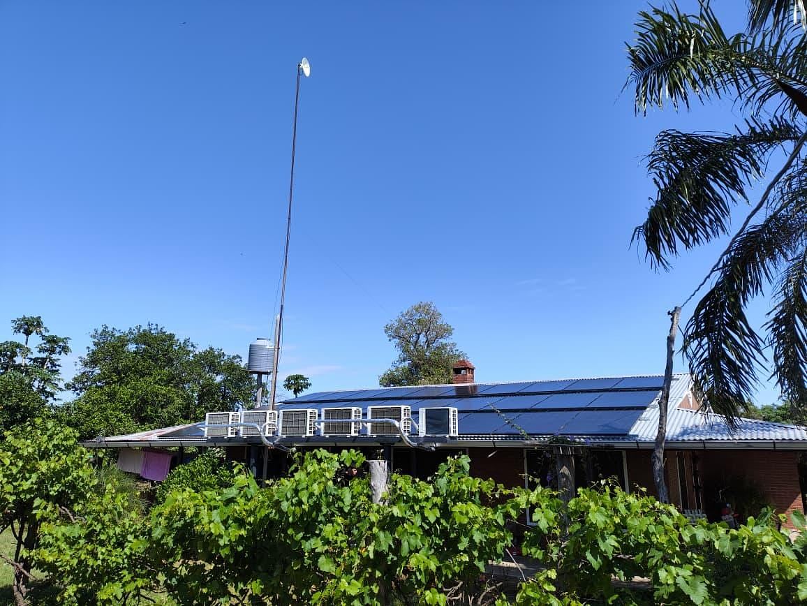 Casa de estancia con techo solar y aires acondicionados